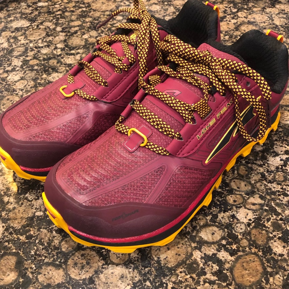 Altra lone peak trail running shoes size 8.5